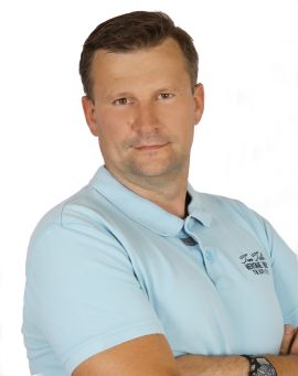 Daniel Ślusarczyk – założyciel Szkoły Pływania Delfinki